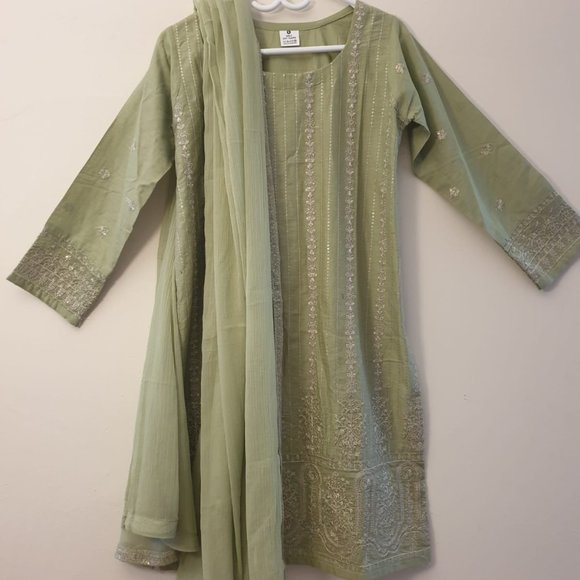 Pistachio Green 3 Piece Cotton Dress - Picture 6 of 6